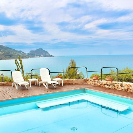 Seaside Oasis Apartment Чефалу Екстериор снимка